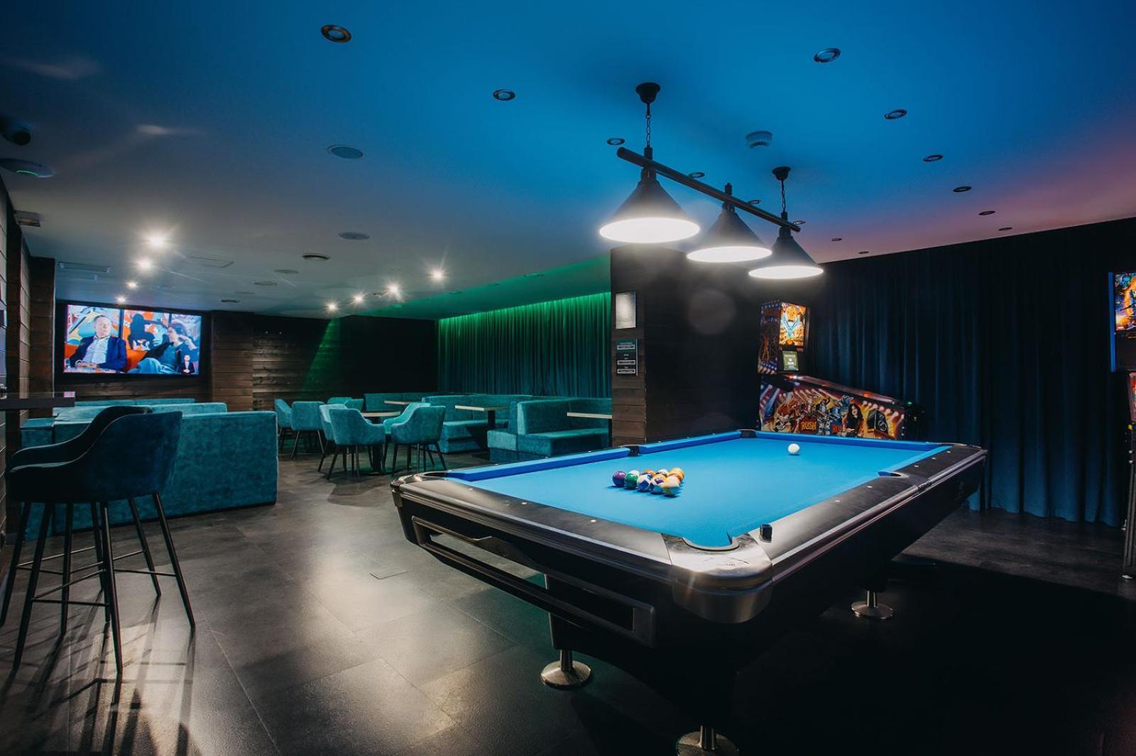 Green Mountain 5* Hotel Karpacz Luaran gambar The Billiard Room