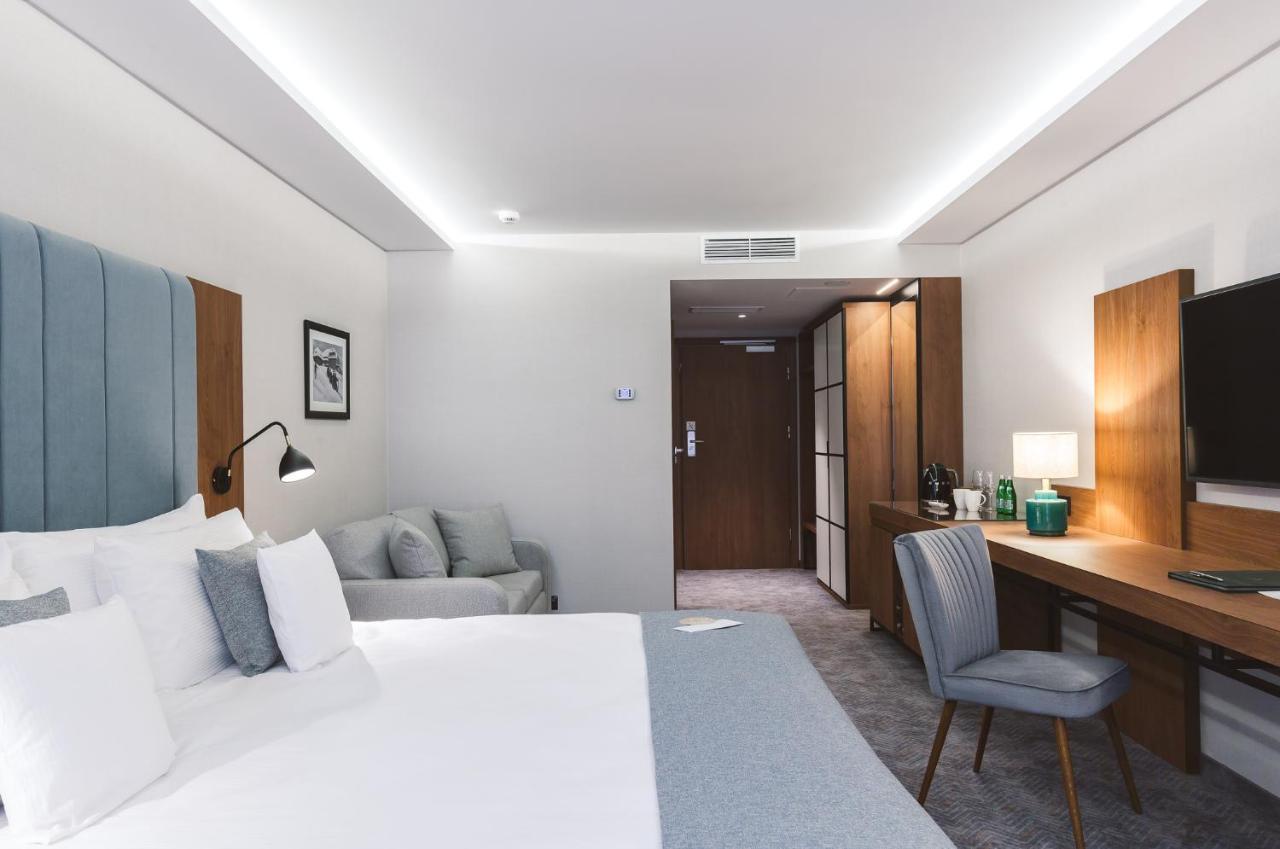 Green Mountain 5* Hotel Karpacz Luaran gambar A room at the hotel
