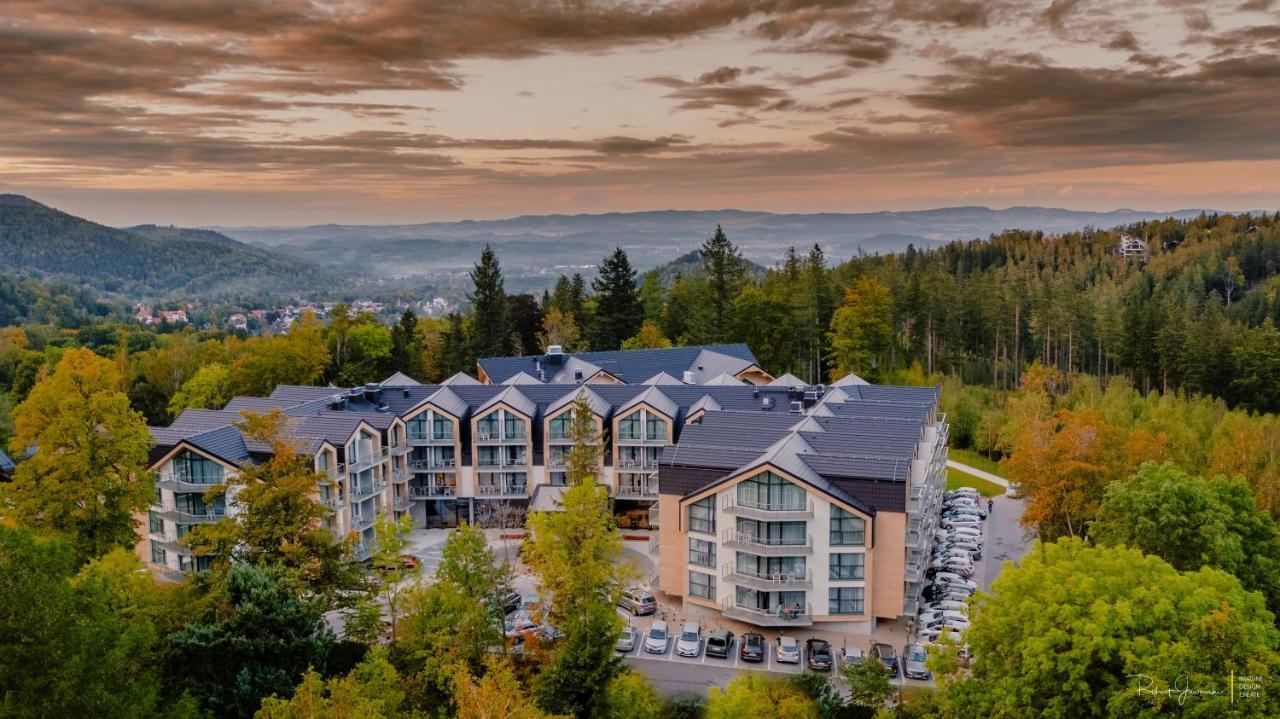 Green Mountain 5* Hotel Karpacz Luaran gambar The hotel complex